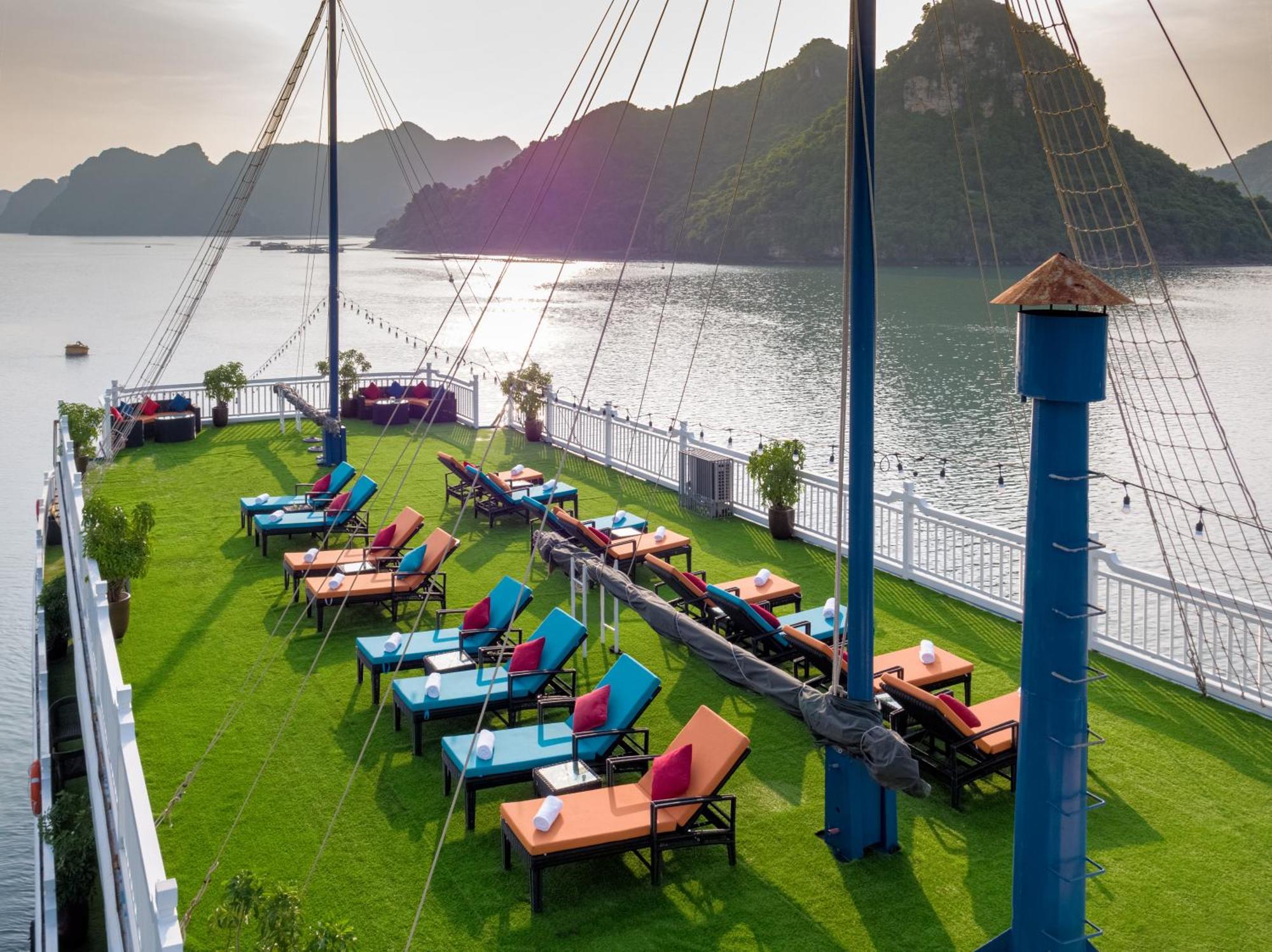 Hanoi Win Hotel & Travel Екстериор снимка